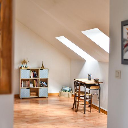 Appartement Spacieux Et Lumineux - Centre - Bord Loire - Climatisation - Wifi - Tout Confort Saumur Bagian luar foto