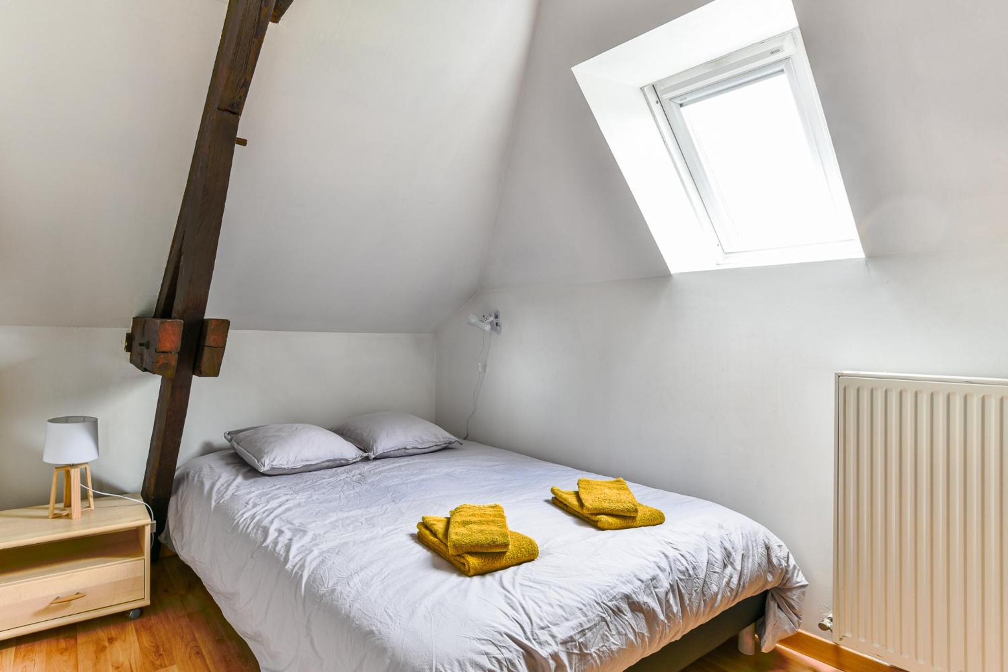 Appartement Spacieux Et Lumineux - Centre - Bord Loire - Climatisation - Wifi - Tout Confort Saumur Bagian luar foto