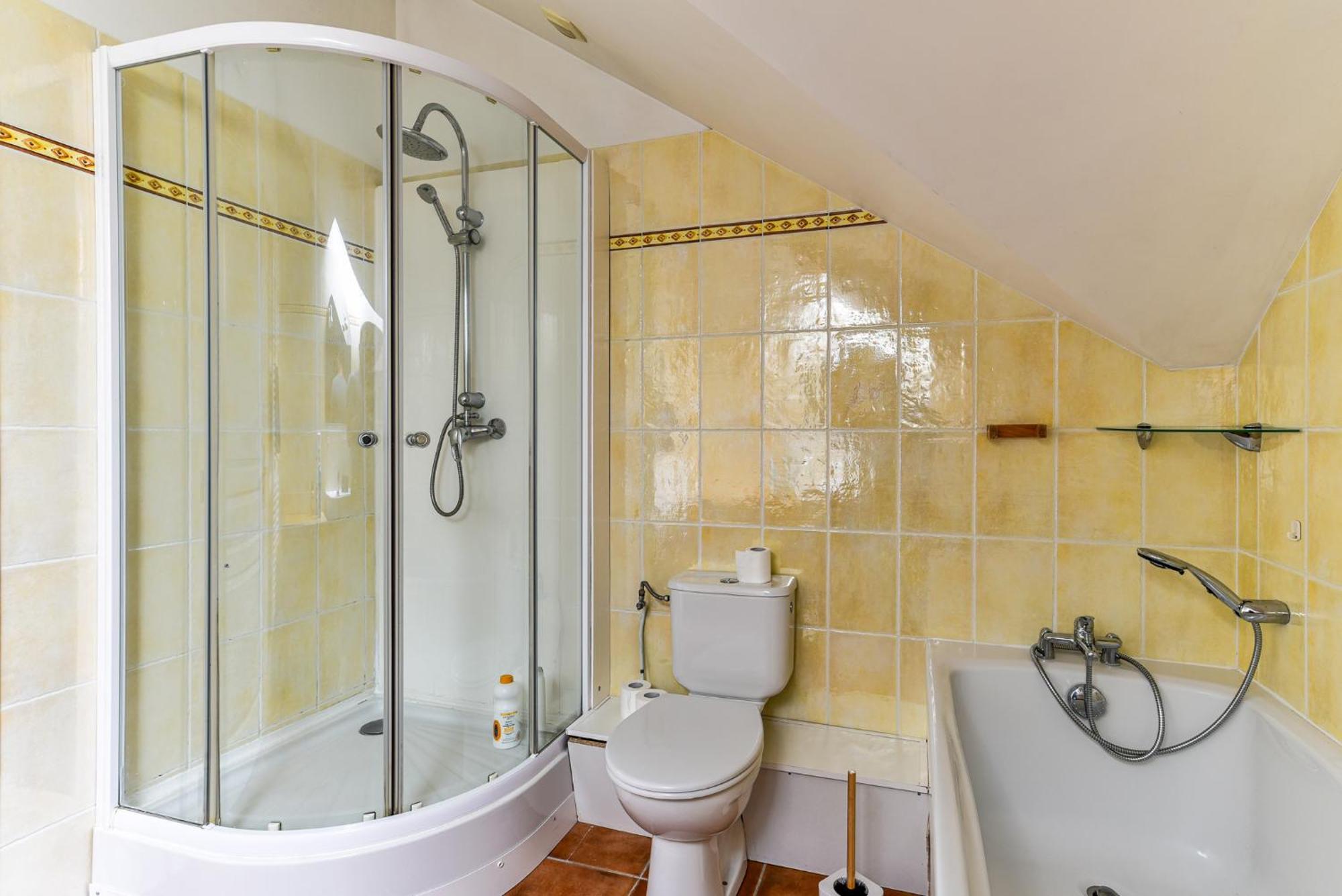 Appartement Spacieux Et Lumineux - Centre - Bord Loire - Climatisation - Wifi - Tout Confort Saumur Bagian luar foto